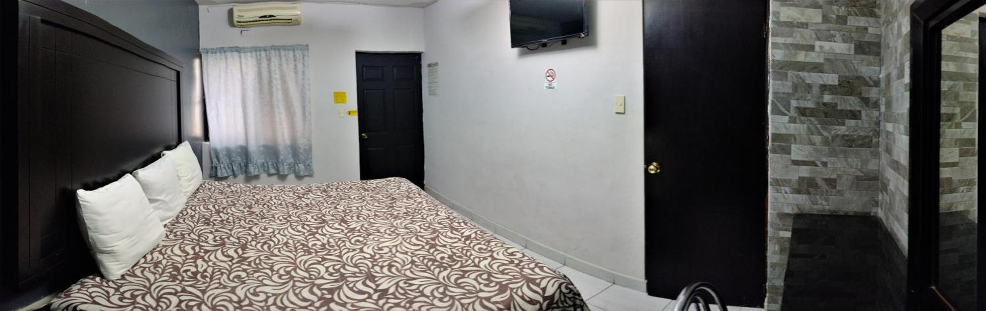 Laguna Inn Torreón Kültér fotó
