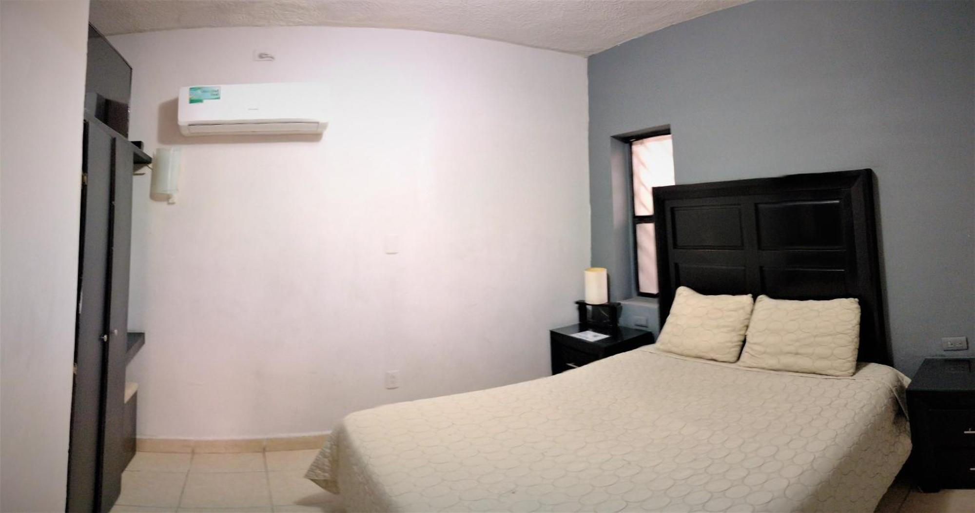 Laguna Inn Torreón Kültér fotó