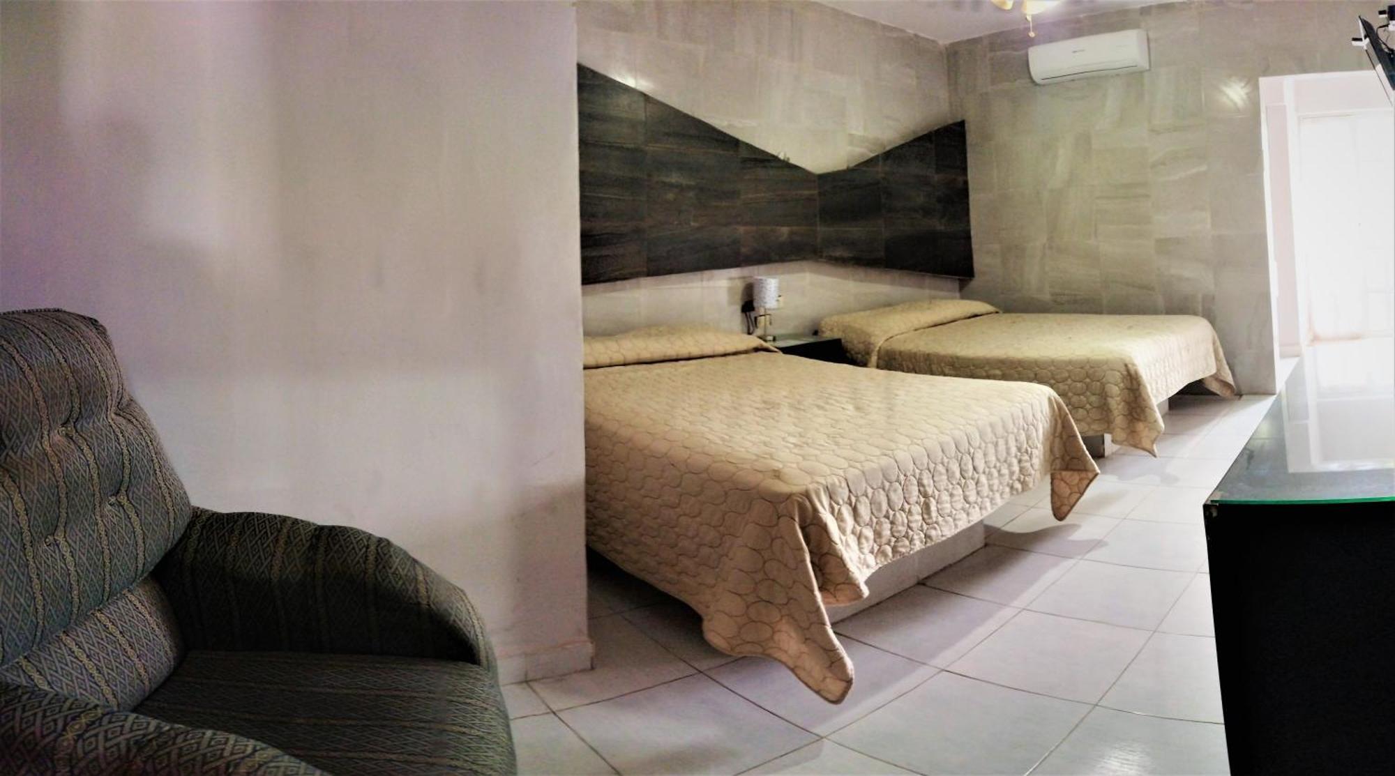Laguna Inn Torreón Kültér fotó